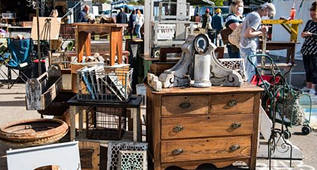 antique show